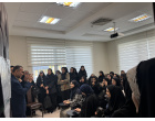 آقای دکتر رستمی‌نژاد به همراه جمعی از دانشجویان گروه علوم تربیتی در تاریخ یکشنبه ۱۸ آذرماه ۱۴۰۴ از مرکز مشاوره و سبک زندگی بازدید کردند.