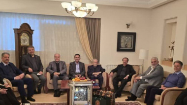 دیدار رئیس محترم دانشگاه بیرجند و برخی از اعضای محترم هیئت‌امنای بنیاد حامیان دانشگاه بیرجند با رئیس هیئت‌امنا و خیّر نیک‌اندیش، جناب آقای دکتر مرتضی نوربخش