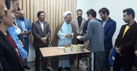 دیدار مسئول نهاد نمایندگی مقام معظم رهبری دانشگاه با دانشجویان افغاستانی