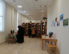 به مناسبت هفته پژوهش نمایشگاه کتاب در کتابخانه مرکزی و مرکز نشر برگزار گردید