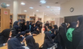 بازدید دانش آموزان دبستان دخترانه شهید سردار سلیمانی ۲ از کتابخانه مرکزی  و مرکز نشر