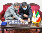 اهدا سکه های تاریخی به موزه دانشگاه بیرجند