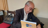 اهدای کتاب «جشننامه» استاد محمدبهنامفر به موزه و مرکز اسناد ومفاخر دانشگاه بیرجند