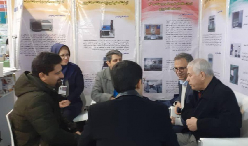 بازدید معاون پژوهش و فناوری وزارت علوم از غرفه دانشگاه بیرجند در نمایشگاه دستاوردهای پژوهشی