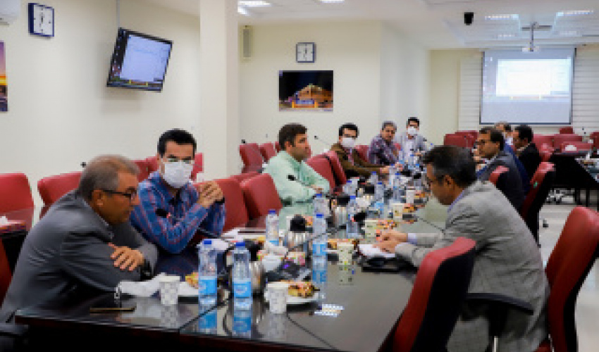 برگزاری جلسه هم اندیشی با پژوهشگران و فعالین حوزه شرکت های دانش بنیان، واحدهای نوآوری و طرح های پژوهشی خارج دانشگاه