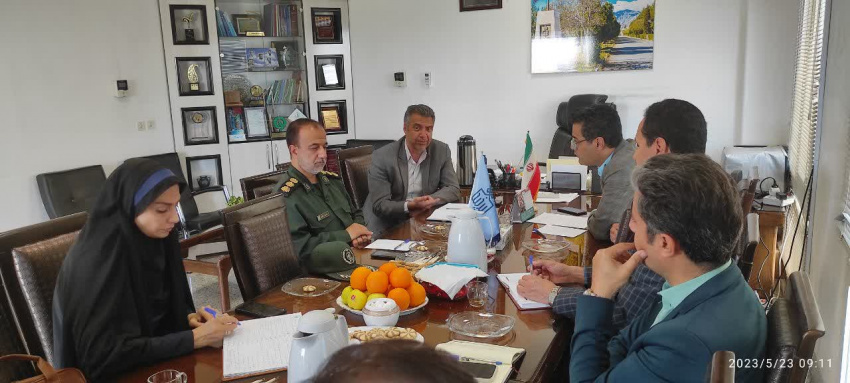 برگزاری جلسه مشترکی بین مدیران حوزه پژوهشی و نمایندگان بنیاد حفظ آثار و ارزشهای دفاع مقدس
