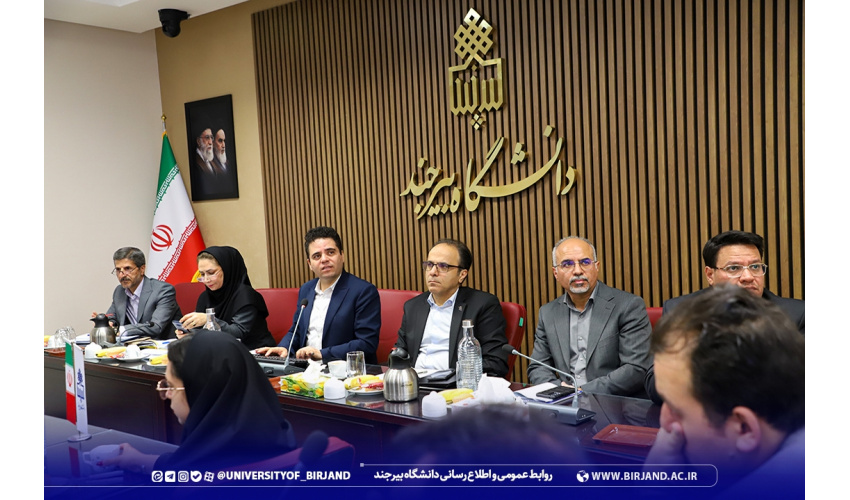 تشریح برنامه‌های حمایتی بنیاد ملی نخبگان در دانشگاه بیرجند؛ از توانمندسازی دانشجویان تا جذب نخبگان در دانشگاه و صنعت